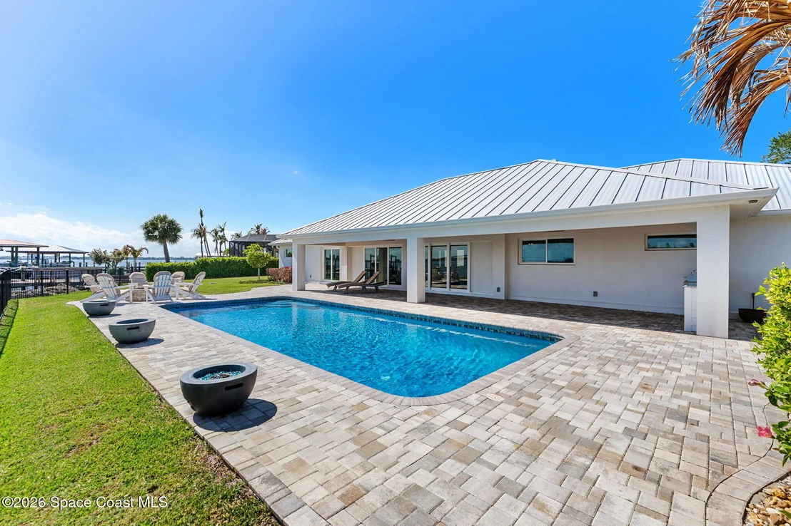 Photo of 751 Oak Ridge Drive