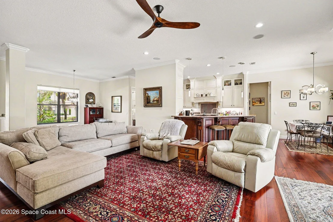 Photo of 1502 Tralee Bay Avenue