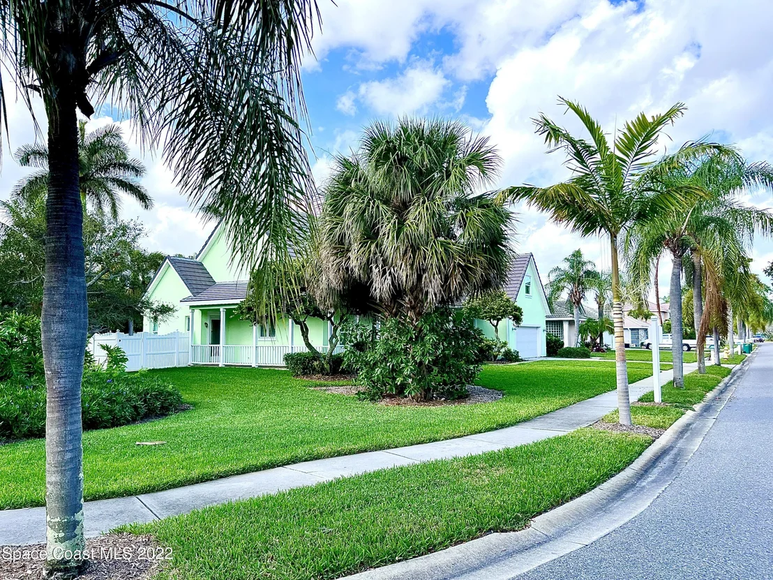 Photo of 202 Waterside Drive