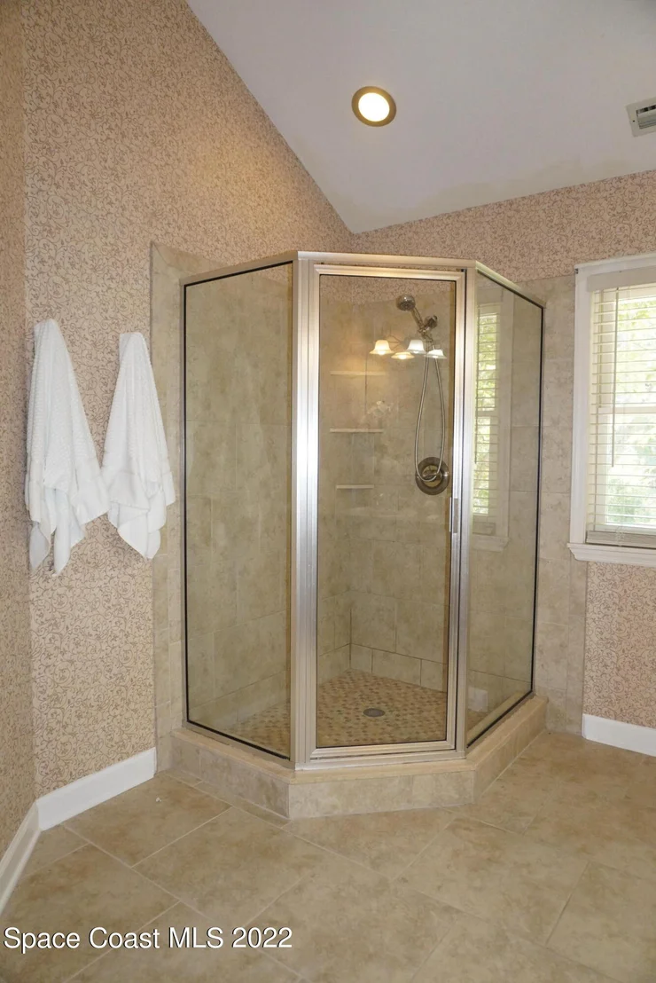 Photo of 686 Hammock Road
