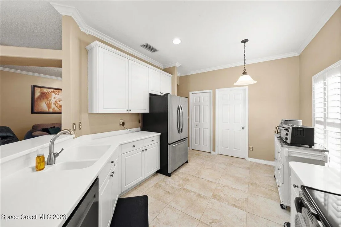 Photo of 3862 Manitoba Way
