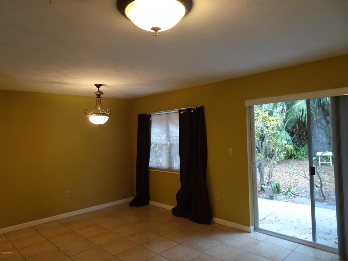 Photo of 101 Easy Street