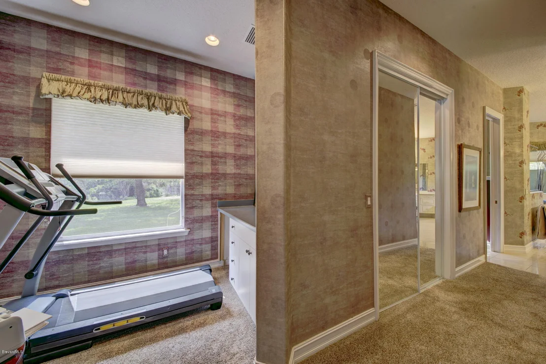 Photo of 8317 Cromwell Place