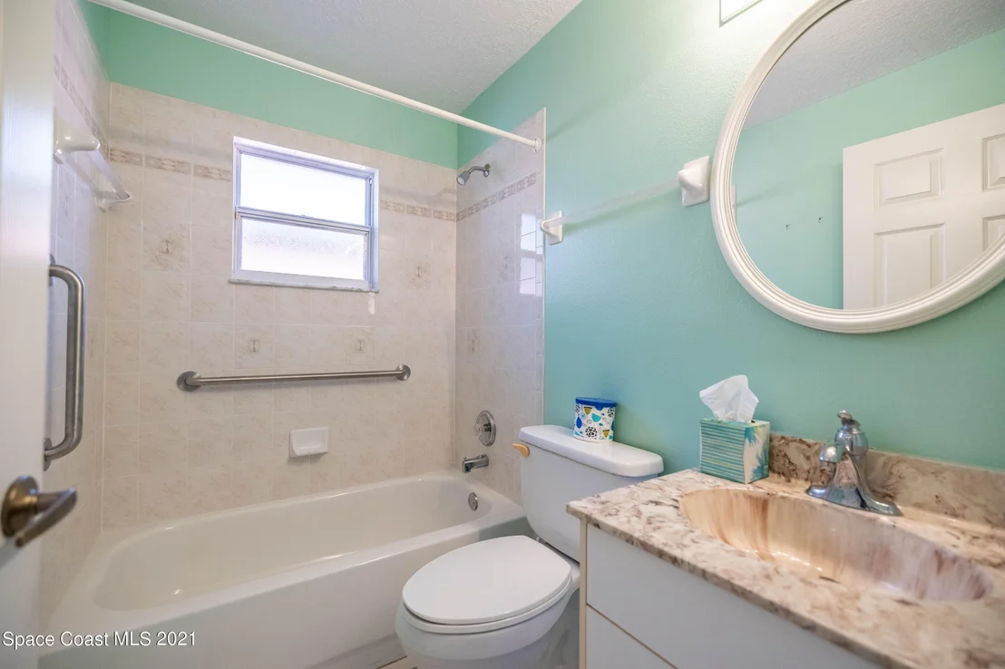 Photo of 2326 Hidden Pine Lane NE