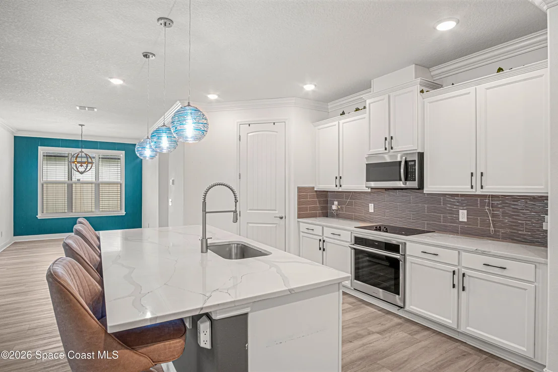 Photo of 1772 Killian Drive NE
