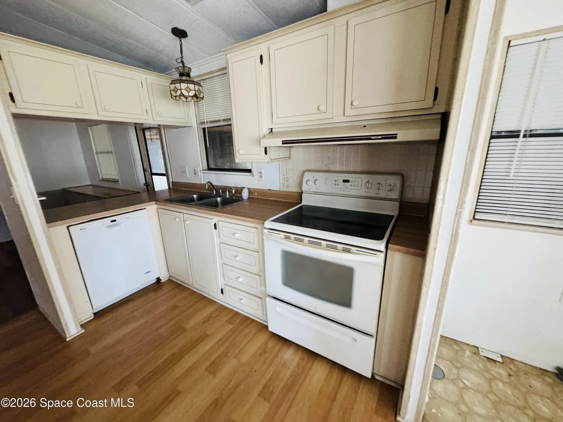 Photo of 8268 Brown Road