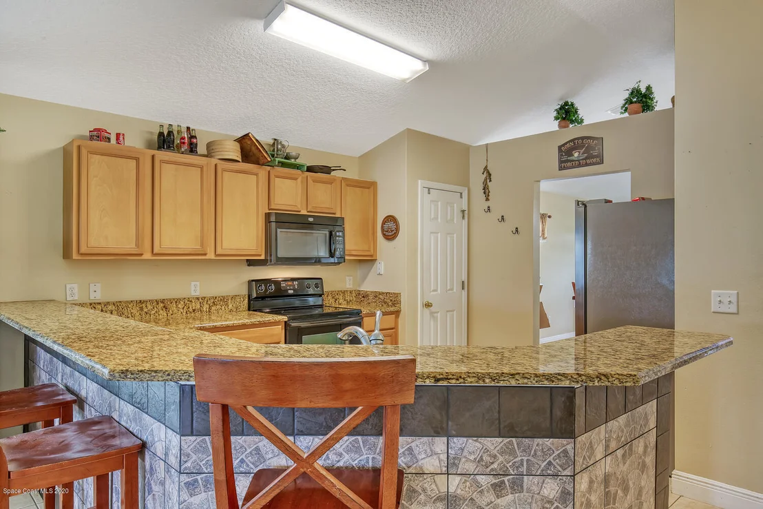 Photo of 2371 Bridgeport Circle