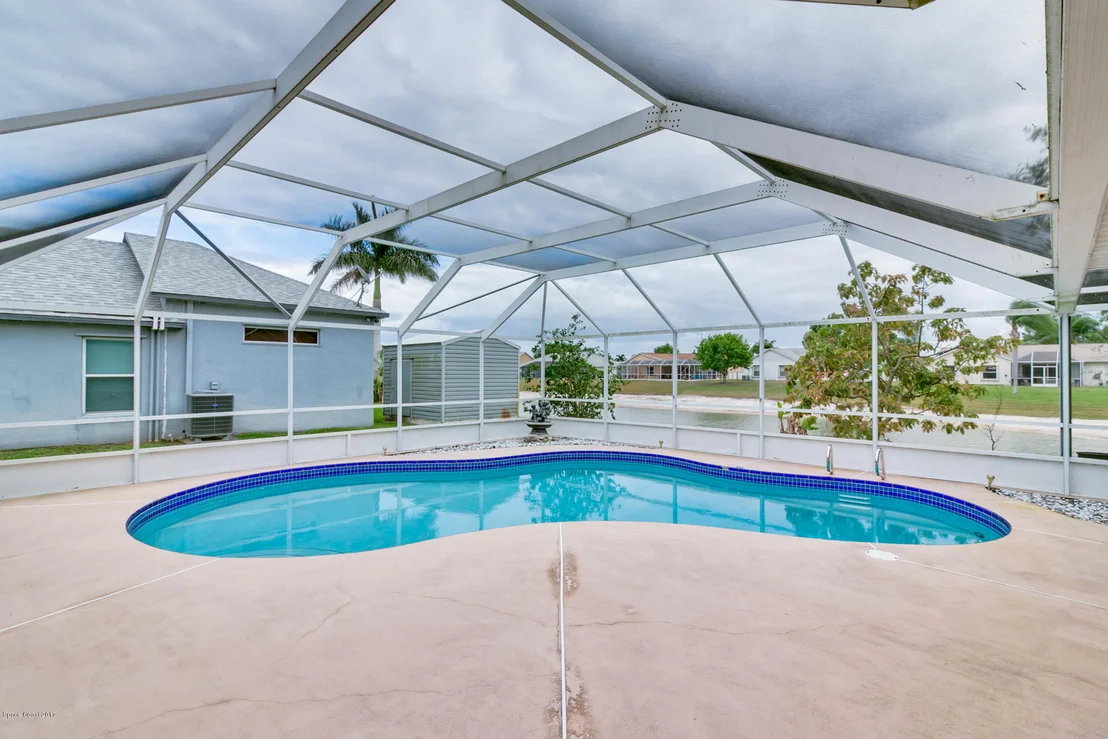 Photo of 607 Sandpiper Circle