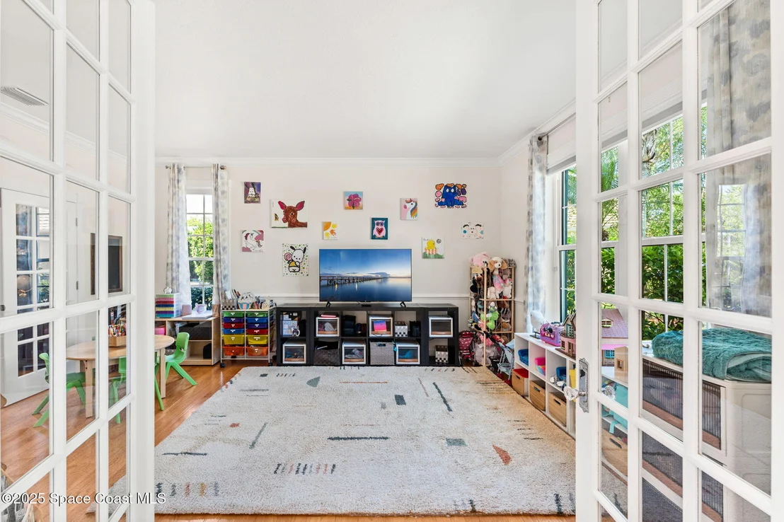 Photo of 250 Baytree Drive