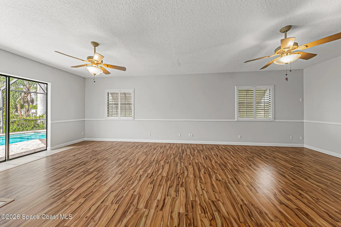 Photo of 515 Lanternback Island Drive
