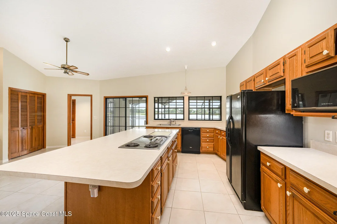 Photo of 441 Crystal Lake Drive