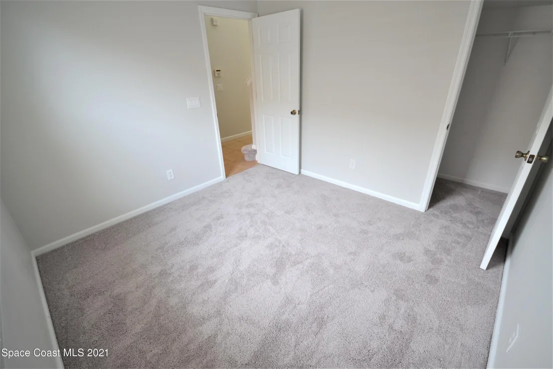 Photo of 650 Parnell Avenue