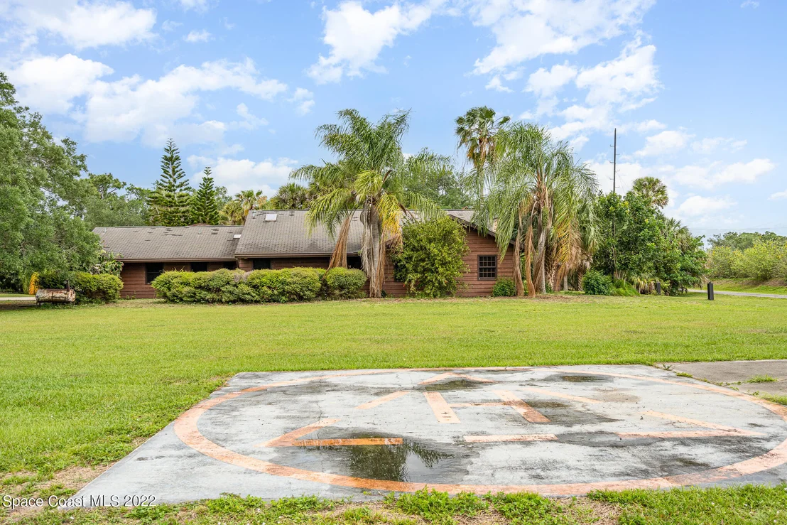 Photo of 515 Grant Road