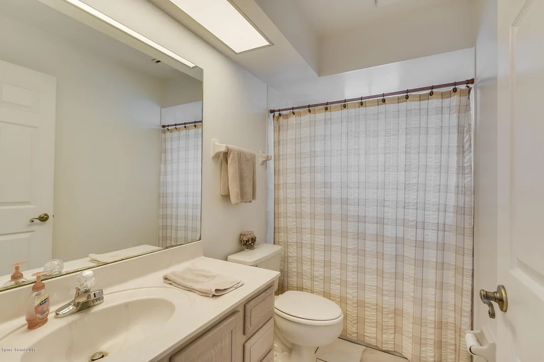 Photo of 2035 Grant Road