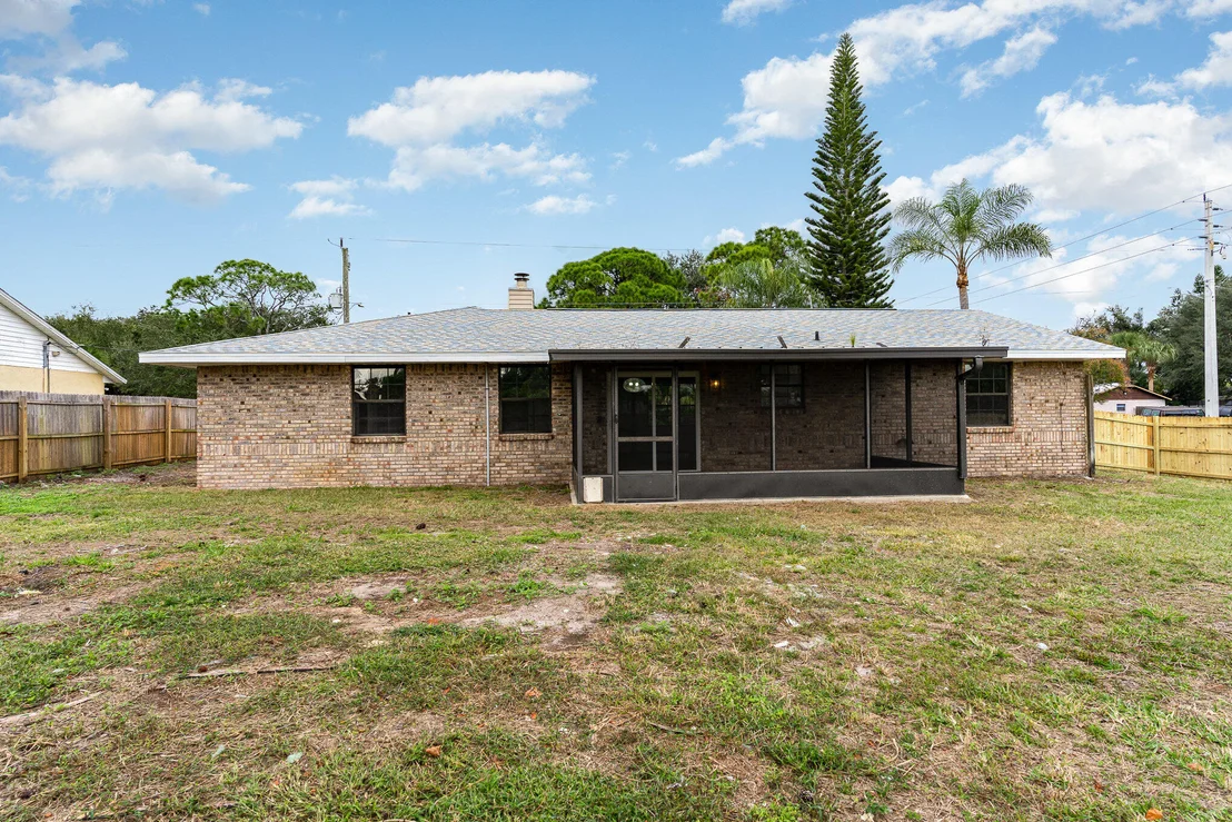 Photo of 6375 Hudson Road