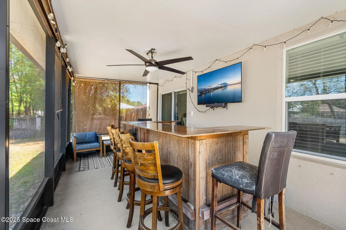 Photo of 6162 Rena Avenue
