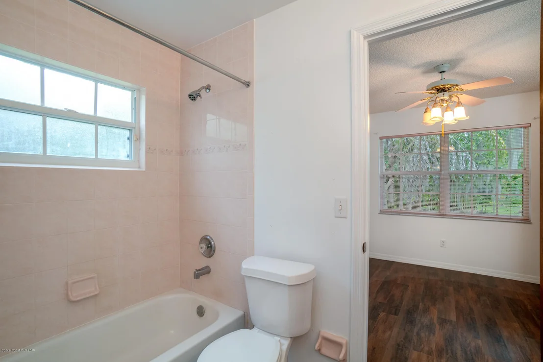 Photo of 720 Central Boulevard
