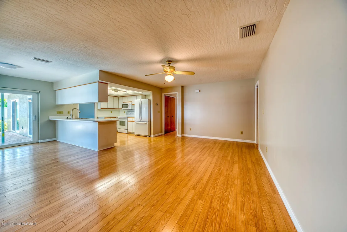 Photo of 705 Atlantic Drive