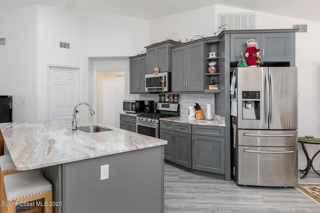 Photo of 1225 Ambra Drive