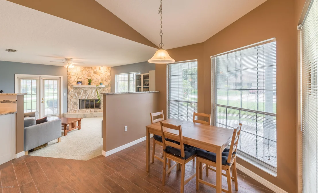 Photo of 548 Crystal Lake Drive