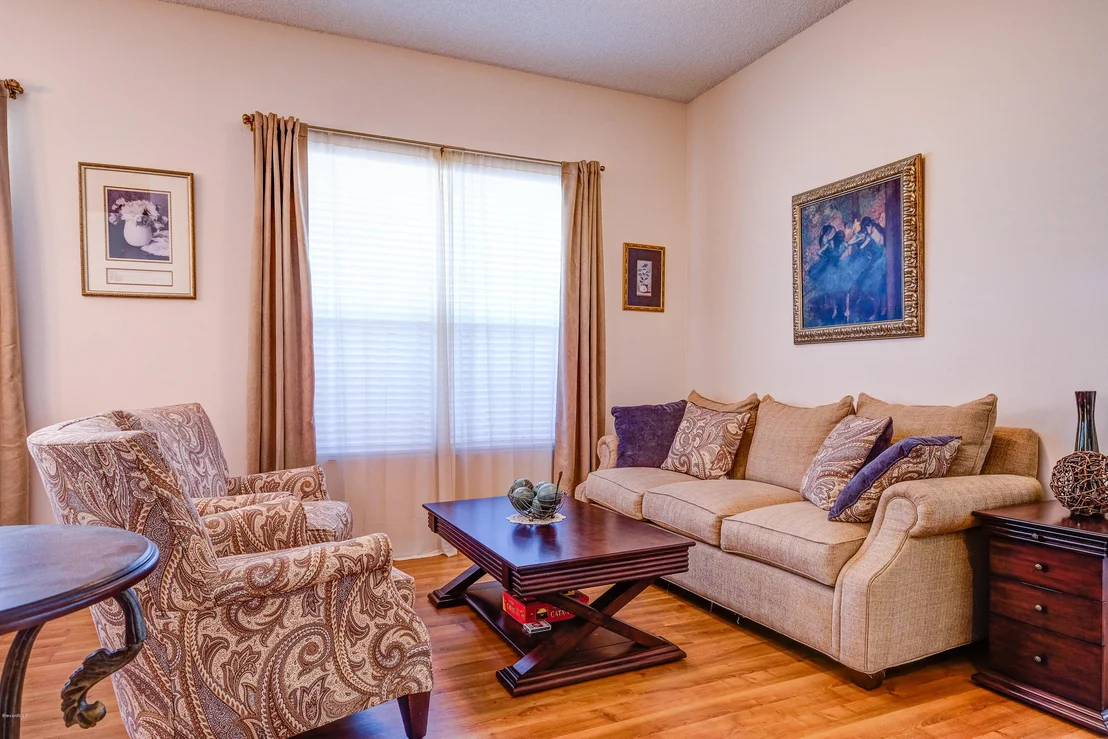 Photo of 8008 Bracken Lane