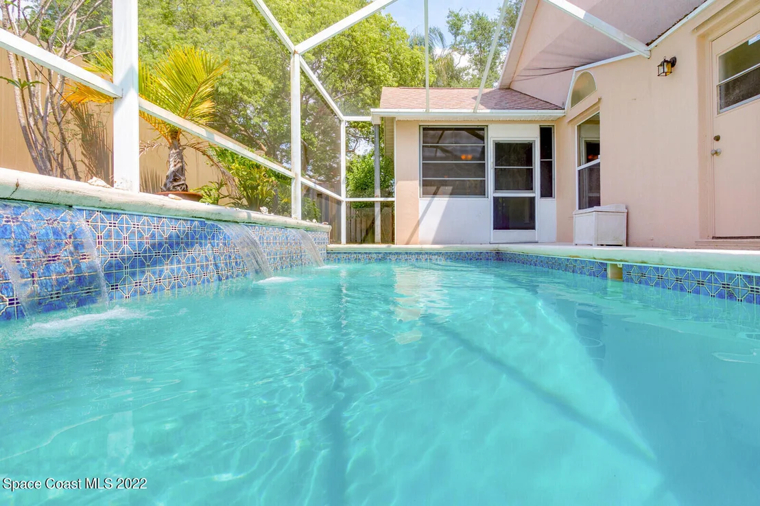 Photo of 2802 Saint Robert Drive