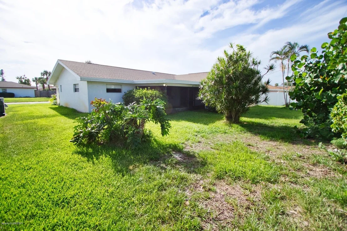 Photo of 735 Verbenia Drive