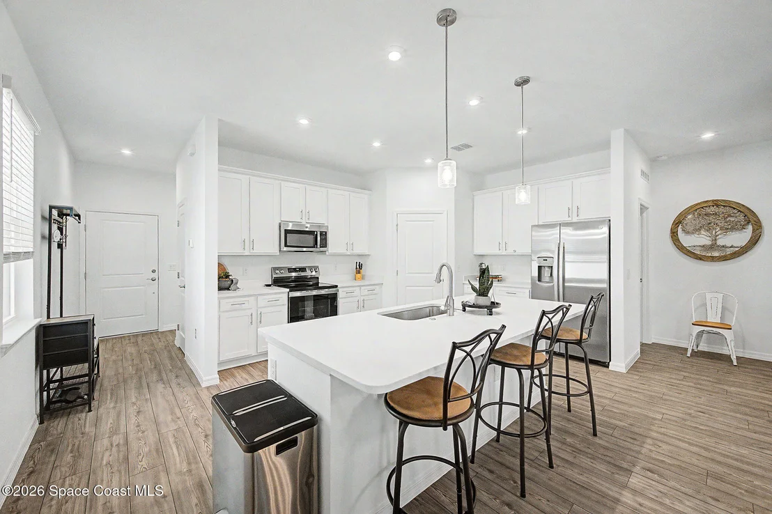Photo of 703 Rockaway Lane