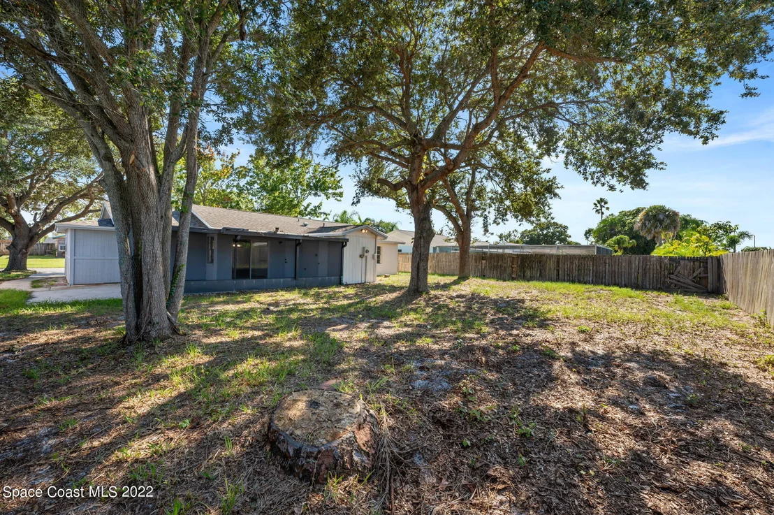 Photo of 2856 Lancaster Road