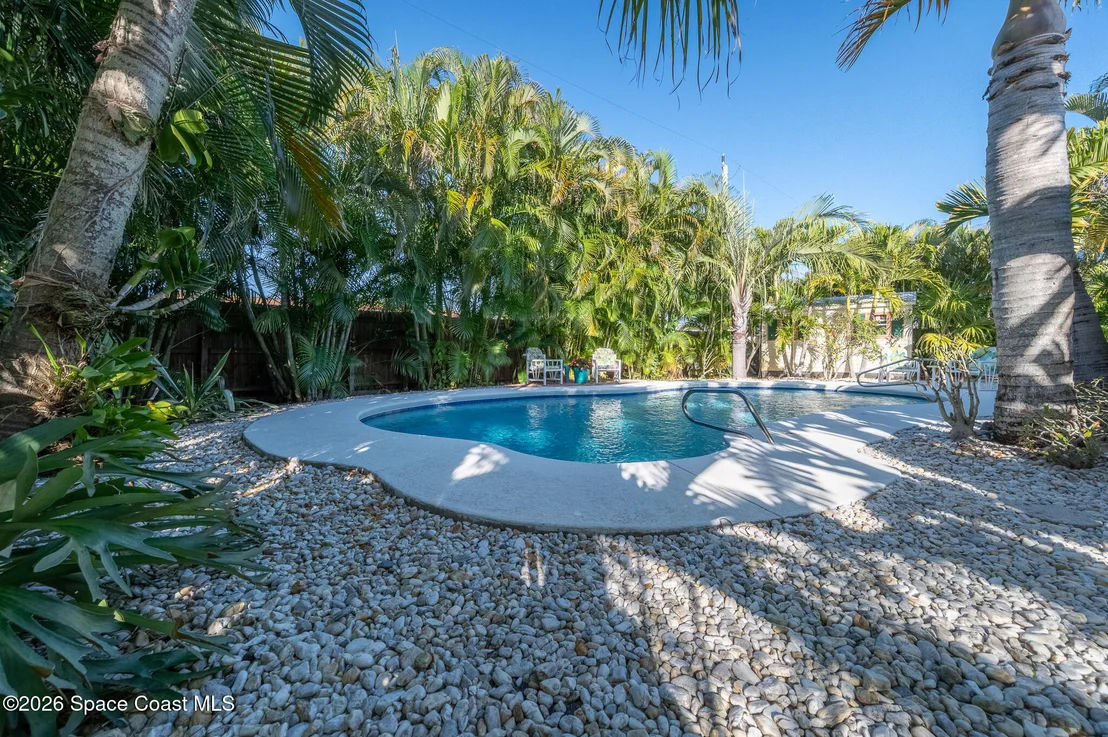 Photo of 440 Pelican Drive