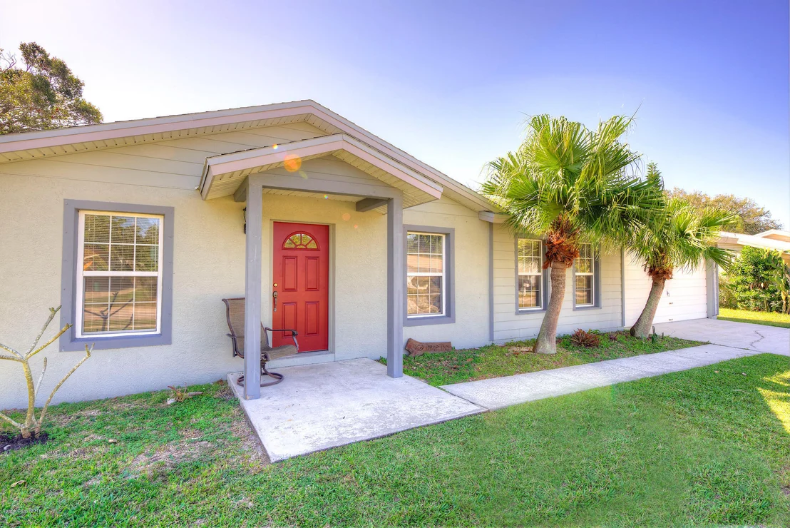 Photo of 2847 Pembroke Road