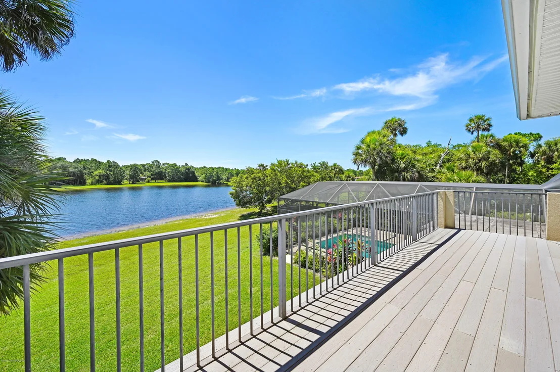 Photo of 5640 Willoughby Drive