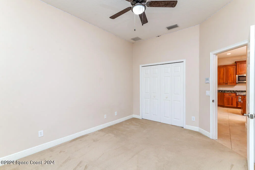 Photo of 2131 Windbrook Drive SE