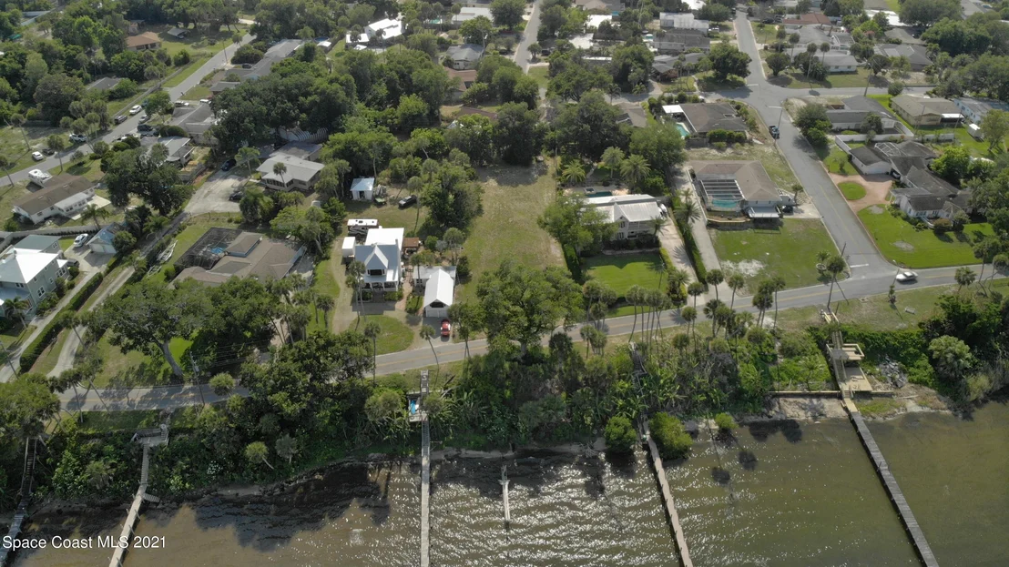 Photo of 2917 N Indian River Drive