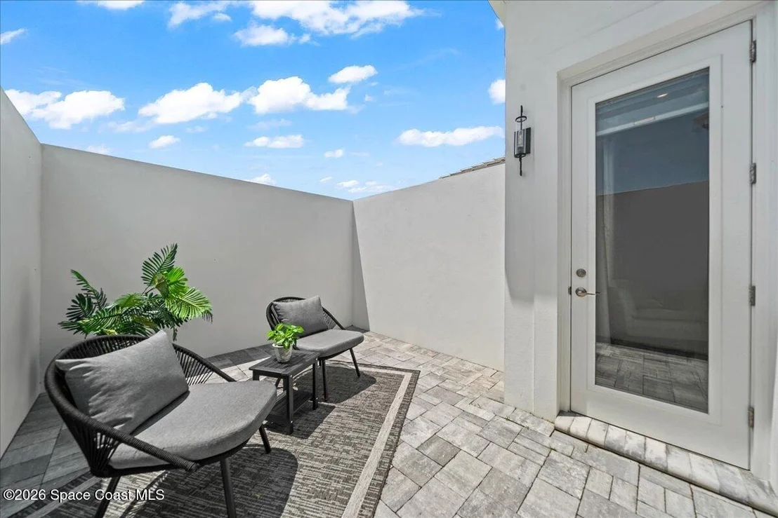 Photo of 3769 Lake Adelaide Place