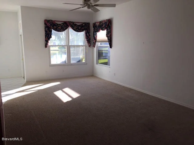 Photo of 2581 Addington Circle