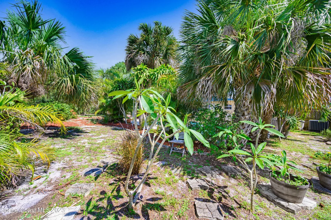 Photo of 408 Espanola Way