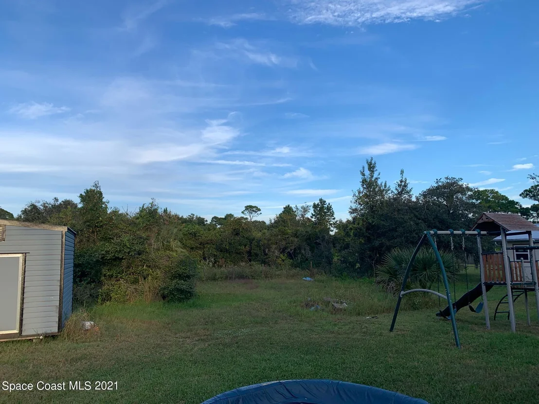 Photo of 5625 Palm Street