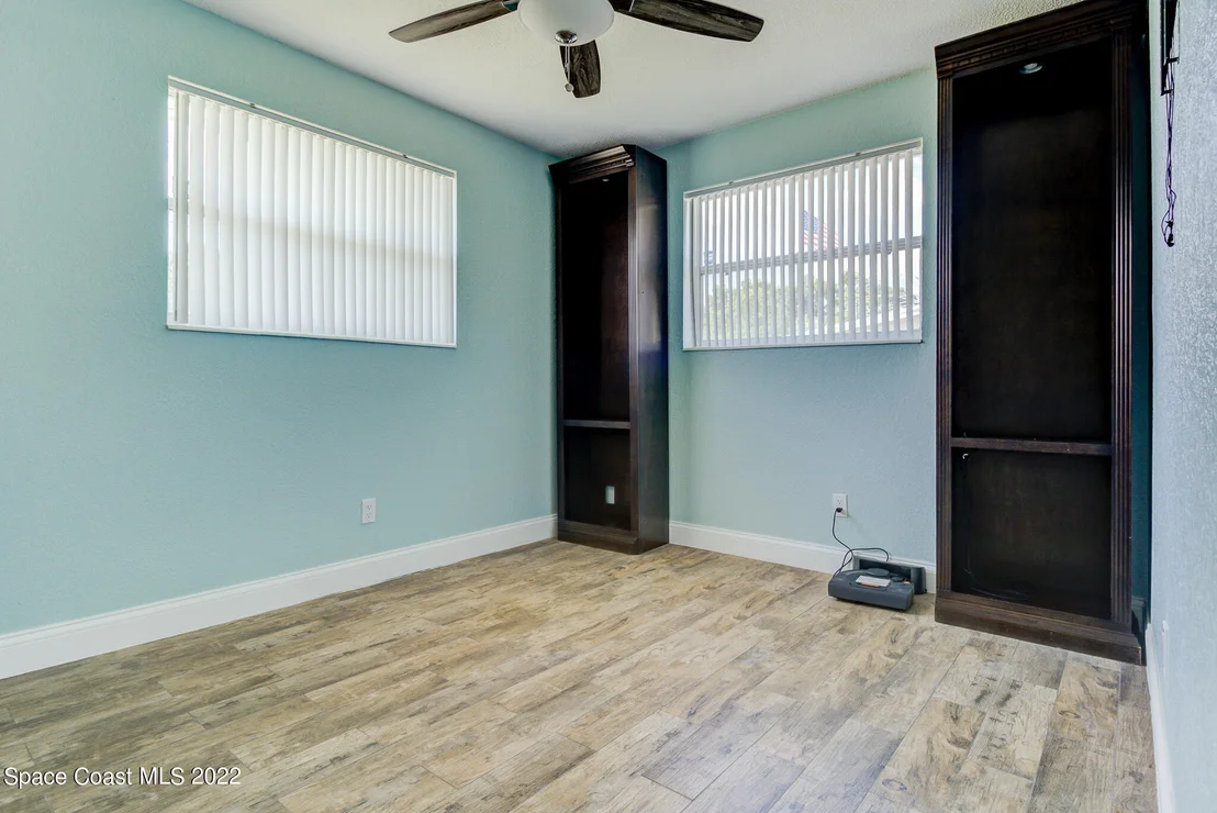 Photo of 2561 Stratford Drive