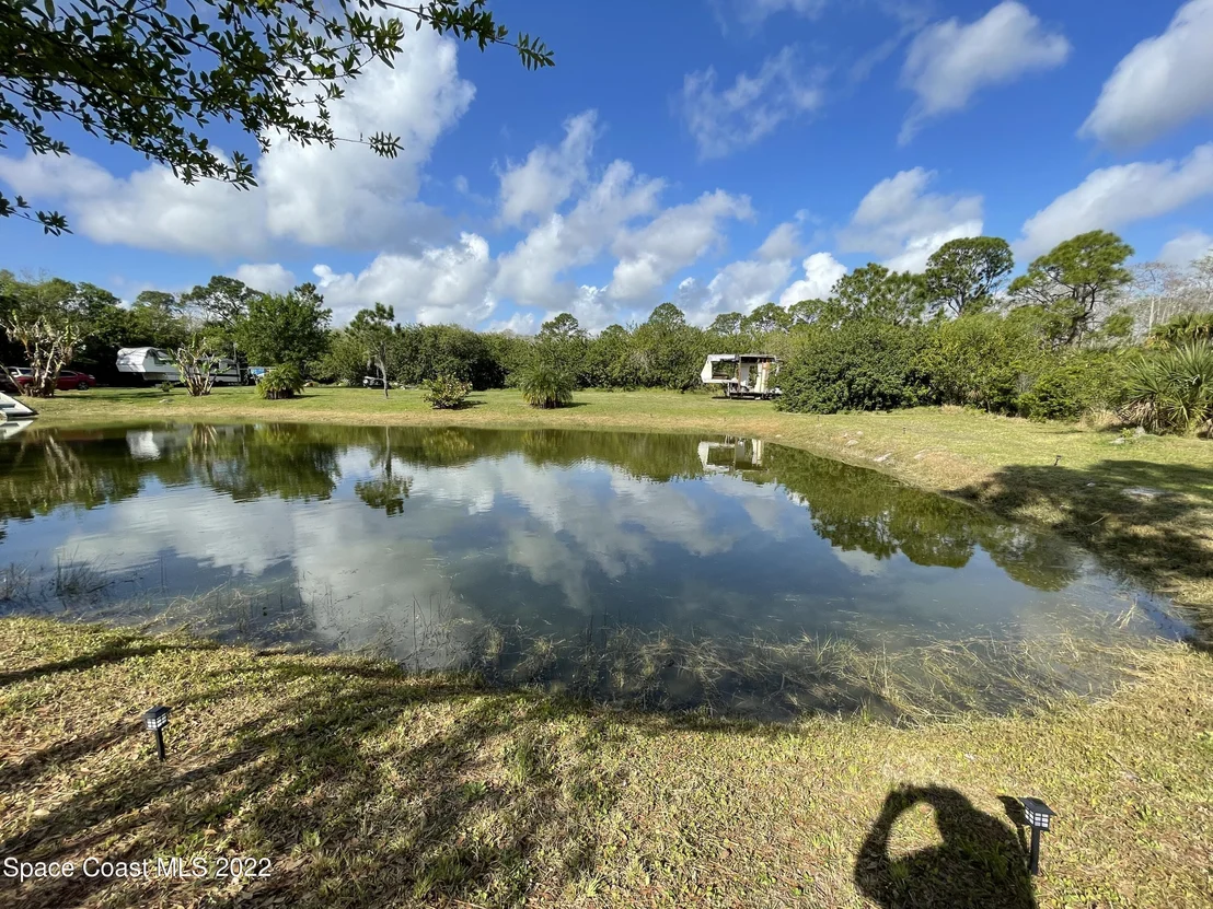 Photo of 2550 Grant Road