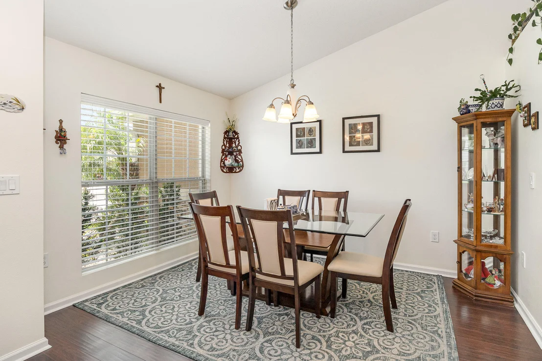 Photo of 325 Abernathy Circle