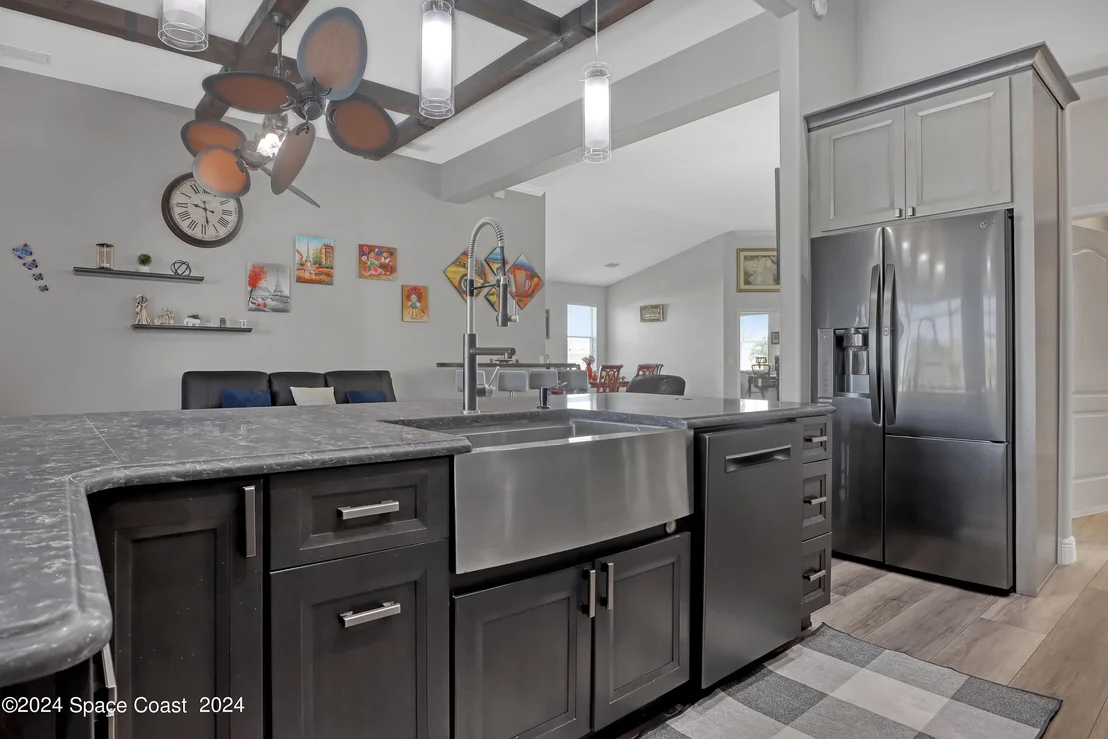 Photo of 5833 Goleta Circle