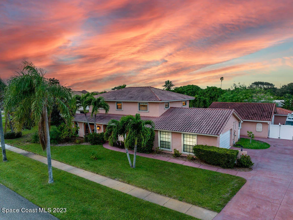 Photo of 350 Amberjack Place