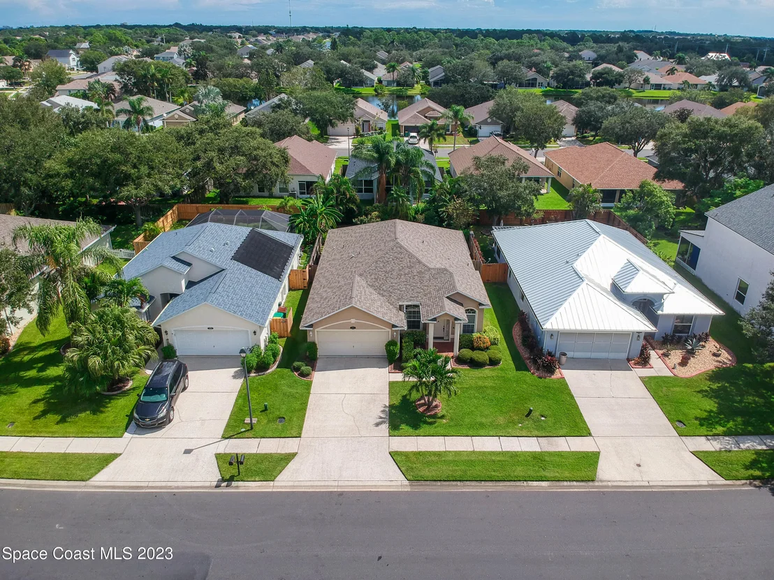 Photo of 404 Sedgewood Circle