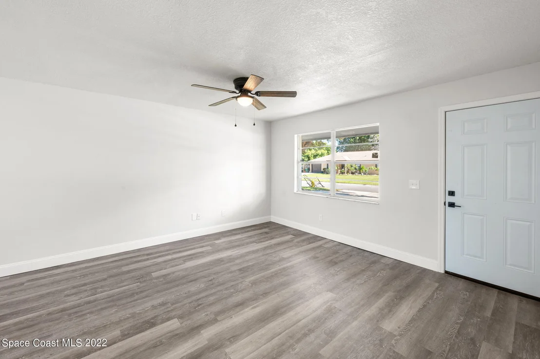 Photo of 2856 Lancaster Road