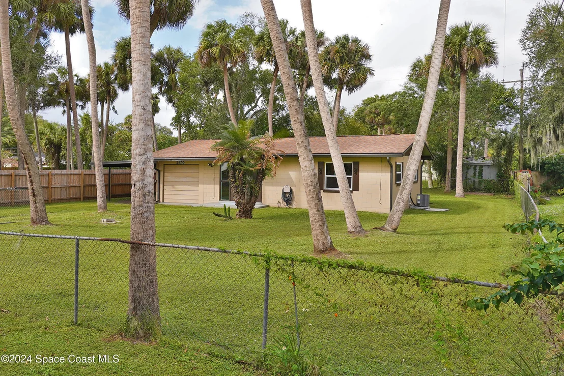 Photo of 2526 Cocoanut Drive