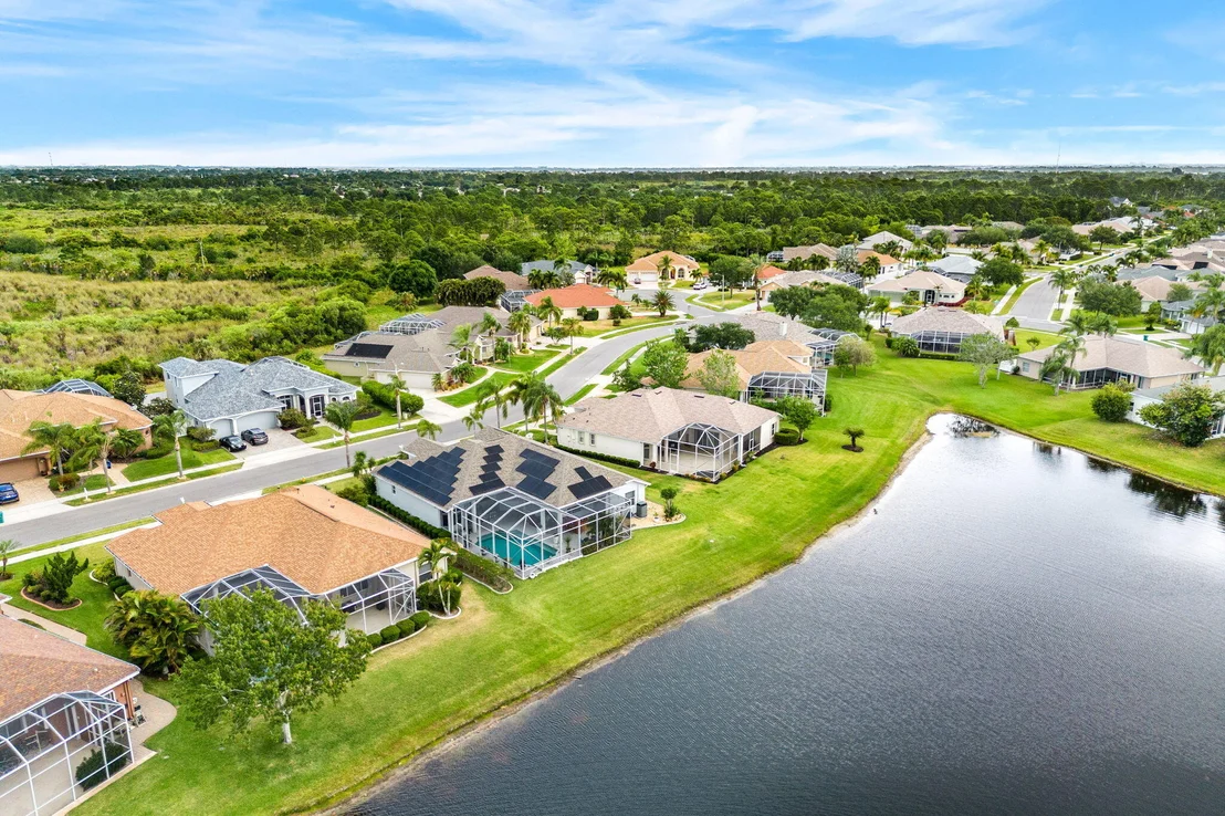 Photo of 1210 Starling Way
