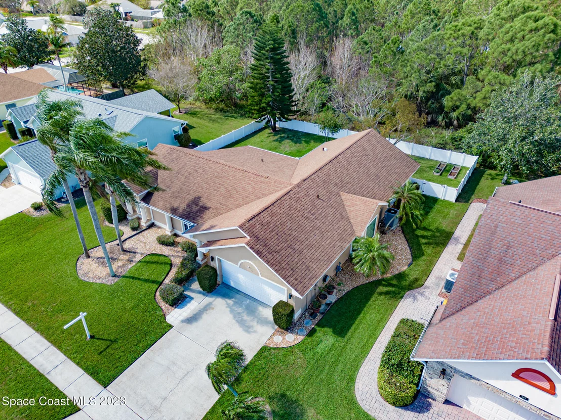 Photo of 969 Tamarind Circle
