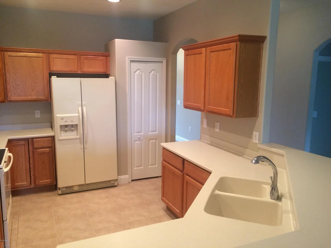 Photo of 1501 Bridgeport Circle