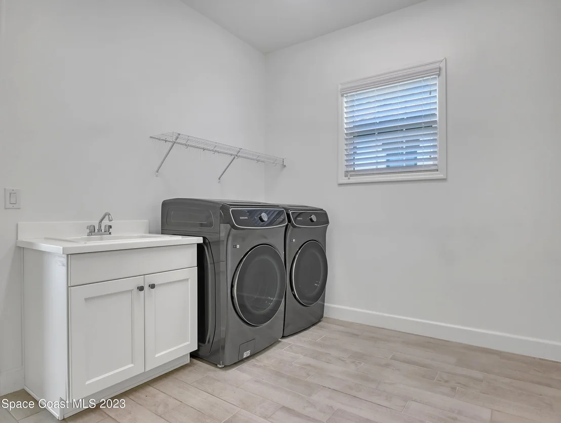 Photo of 8215 Lyside Drive